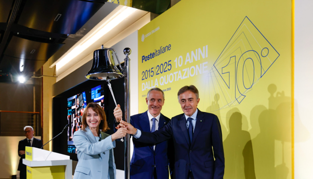 Poste Italiane celebra a Piazza Affari il decimo anniversario della quotazione in Borsa