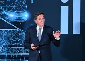 Crisi Auto, la svolta: il piano di ANFIA e Stellantis per l'Italia