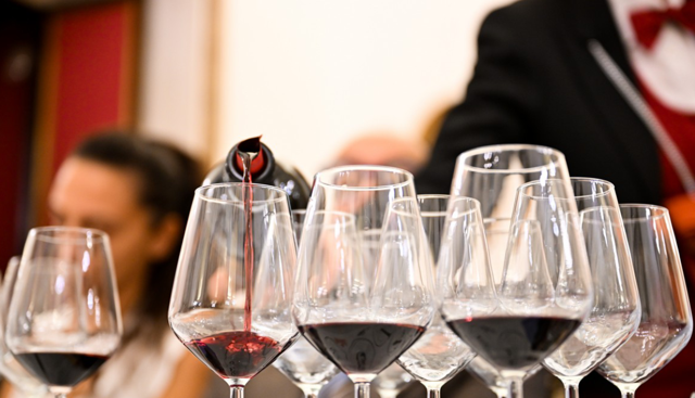 Primitivo di Manduria protagonista a Roma, Parigi e Berlino tra grandi eventi internazionali del vino