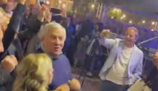 Tajani balla