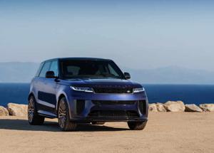 SV Bespoke per Range Rover Sport: il lusso si fa personale, e potente