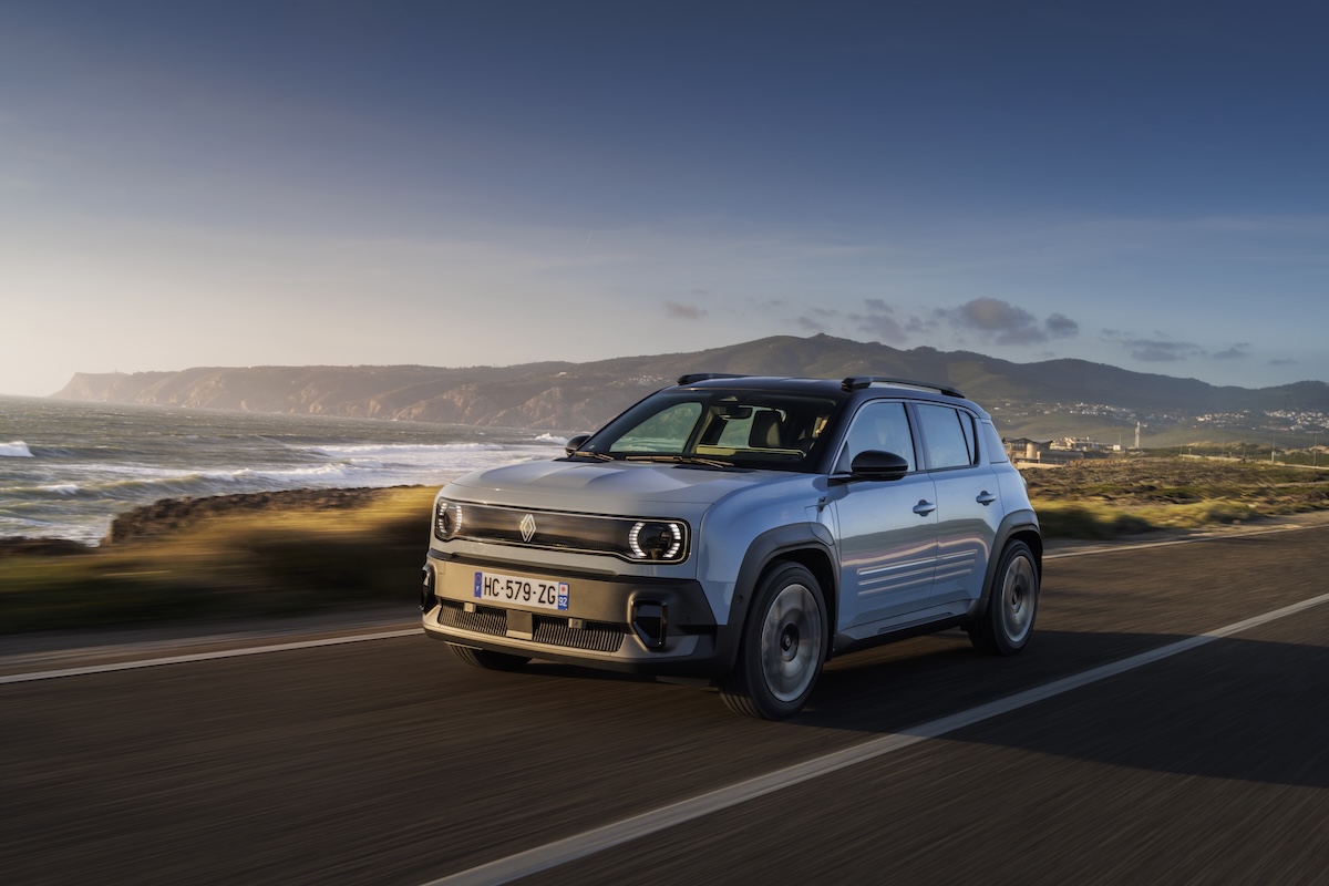 Open Weekend Renault: debutta la nuova 4 E-Tech Electric