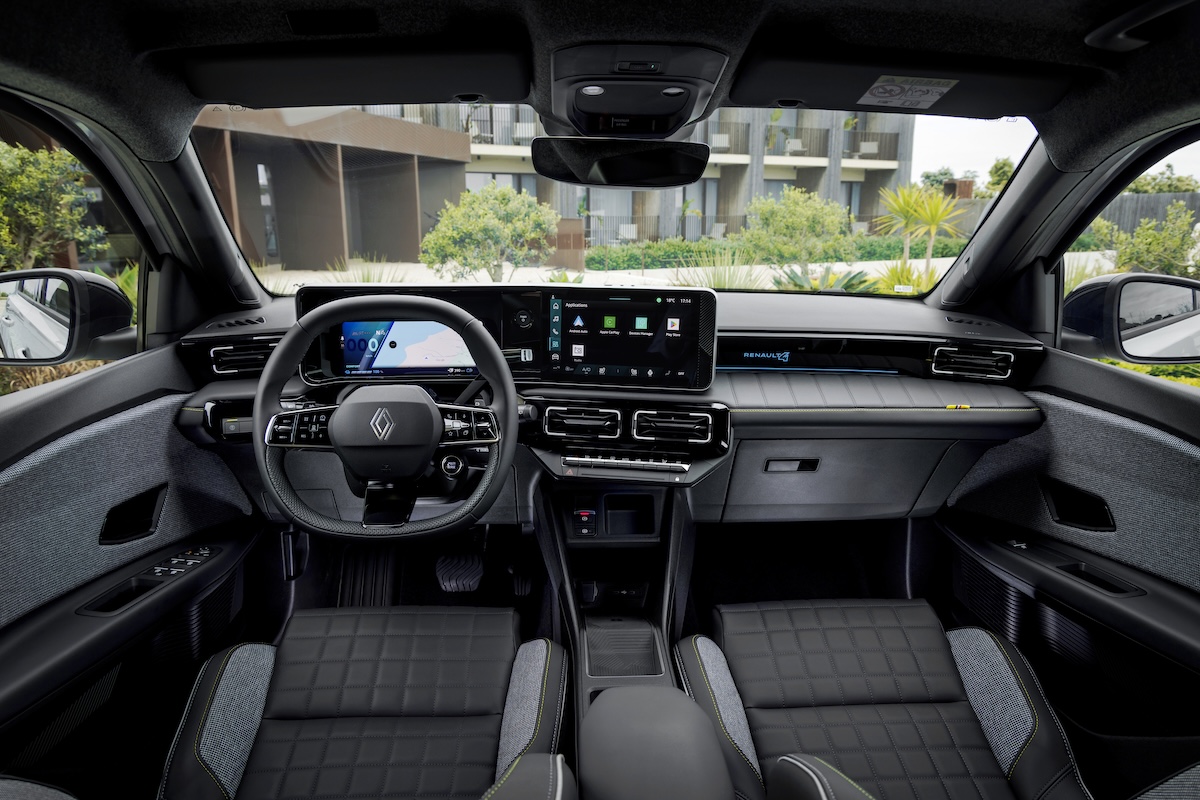 Renault 4 E-Tech Electric: l'icona torna e si veste su misura