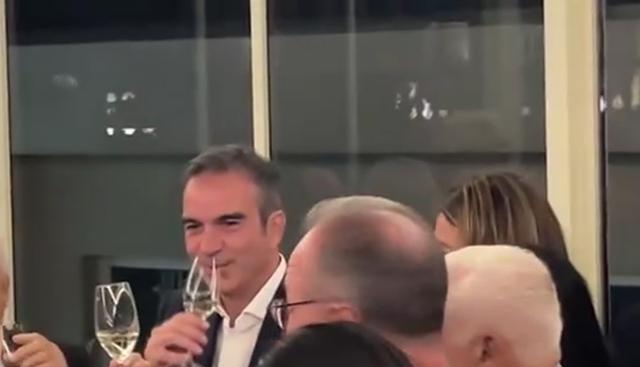 Forza Italia festeggia Occhiuto in Calabria, brindisi e il motto di Berlusconi “Chi ci crede vince”