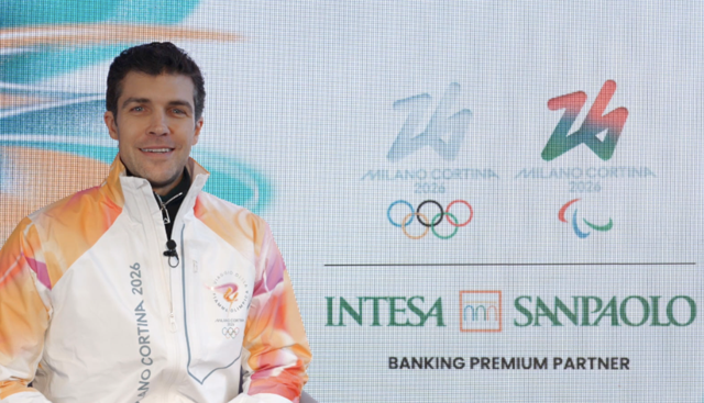 Intesa Sanpaolo, Roberto Bolle alle Gallerie dâ€™Italia-Milano dopo la staffetta olimpica