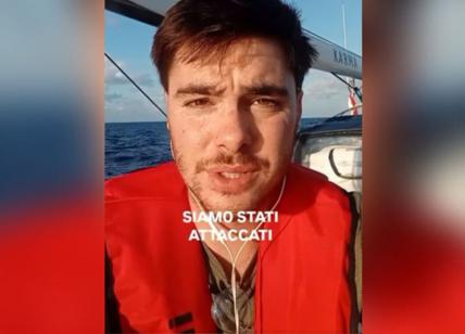 Flotilla, la testimonianza di Romano dopo gli attacchi: "Droni e bombe sonore contro imbarcazioni pacifiche, è inaccettabile"