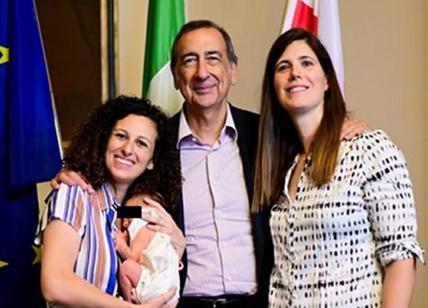 Genitori Lgbt, Sala: "Ho registrato con gioia la nascita di figli da due mamme"