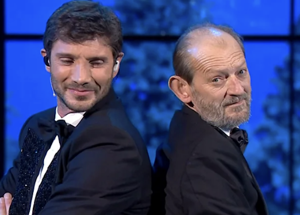 Stefano De Martino in lacrime, morto il padre Enrico. Anche lui ballerino, era malato da tempo