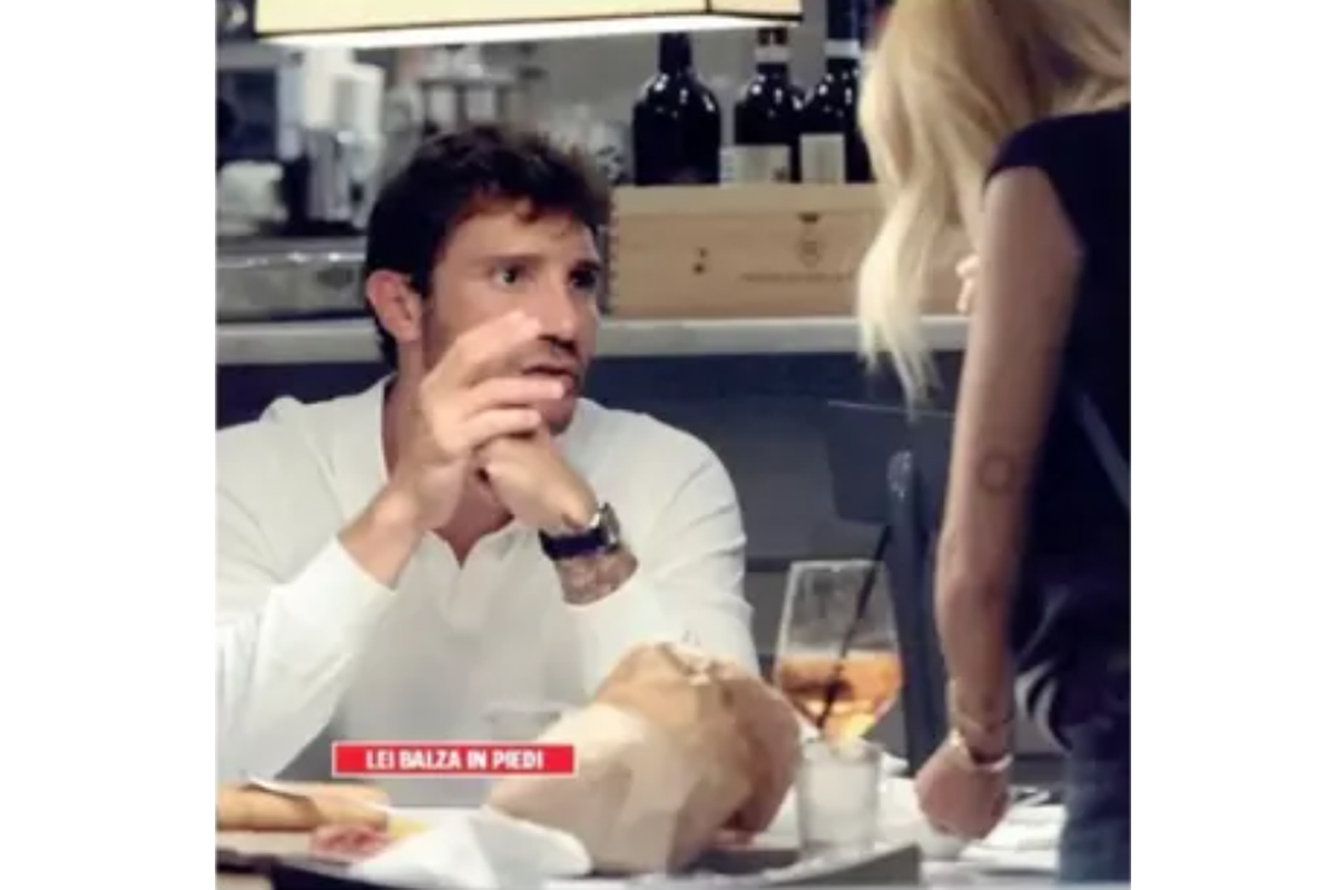 Stefano De Martino, primo litigio in pubblico con Caroline Tronelli: lei si alza e lo lascia solo al ristorante. FOTO