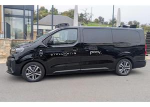Stellantis e Pony.ai: MoU per robotaxi in Europa dal 2026