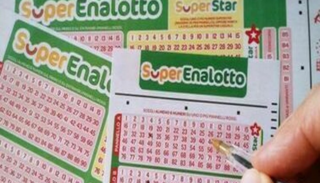 SuperEnalotto, centrati diciotto cinque "5" da 9.286,46 euro l'uno in Lombardia