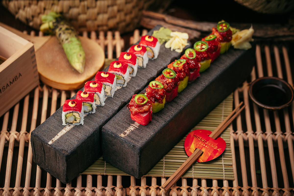 SUSHISAMBA Food Bahia and Spicy tuna rol