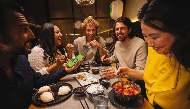 TheFork, rivoluzionata la ricerca dei ristoranti: l’app diventa social e introduce un assistente vocale IA 