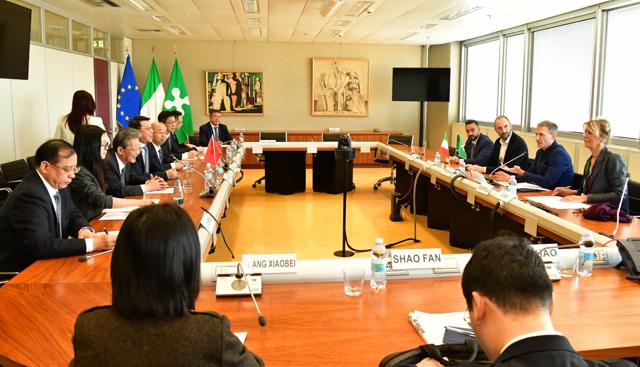 FONDI E PROGETTI CINA E UE, SPAZIO DATI EUROPEO SUGLI APPALTI, ABORTO SICURO, NORME SU QUANTISTICA