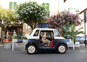 Nuova Fiat Topolino Vilebrequin: elettrica, elegante e perfetta per lâ€™estate