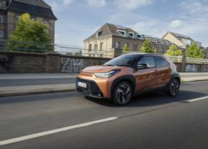 Nuova Toyota Aygo X: primo full hybrid nel segmento A