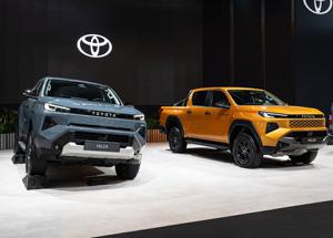 Nuovo Toyota Hilux 2026: debutto mondiale al Salone di Bruxelles