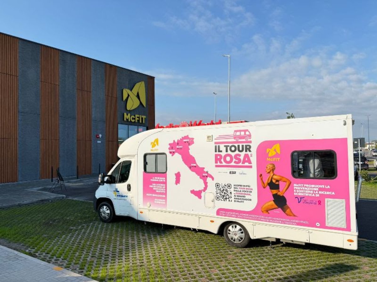 l8217ai ambassador zoe de biasi e mcfit al fianco di fondazione veronesi per promuovere la prevenzione ai tumori femminili