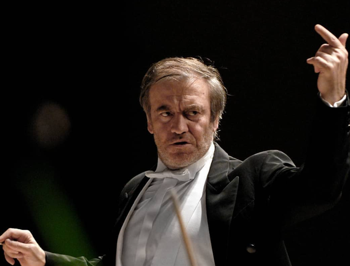 Valery Gergiev, dopo le polemiche annullato il concerto alla Reggia di Caserta del direttore d Valery Gergiev, dopo le polemiche annullato il concerto alla Reggia di Caserta del direttore d
