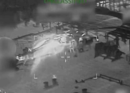 Venezuela, immagini da film d'azione: il video dell'assalto Usa alla petroliera russa