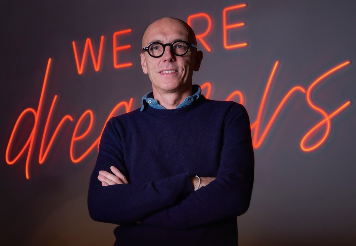 Brand o brand...elli / Legami, da una cinghia per i libri alle mani di De Agostini: la storia del brand che profuma d'infanzia