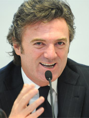 Flavio Cattaneo Flavio Cattaneo