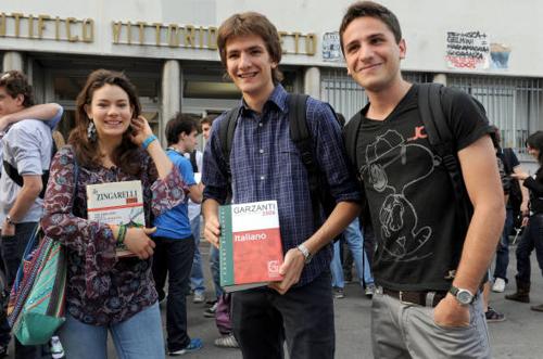 Iniziano gli esami di maturità 12