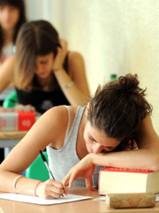 Iniziano gli esami di maturità ape3 Iniziano gli esami di maturità ape3