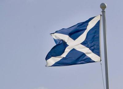 Scozia, test elettorale per indipendenza. Regno Unito rischia disintegrazione