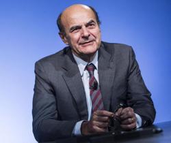 Bersani: "Avanti con le riforme, ma serve aggiustata all'impianto"