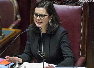 Unioni civili, Boldrini: sì alle adozioni