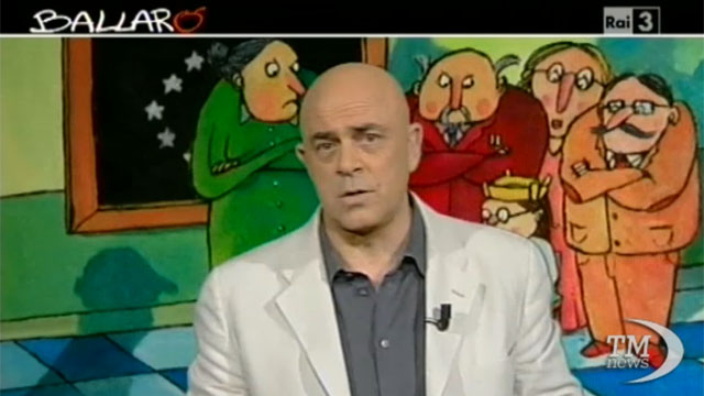 Crozza: “Grillo rifiuta il Pd per stare con Farage? E’ come lasciare la moglie per la suocera”