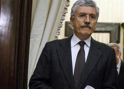 Massimo D'Alema: "Renzi è un uomo del Mossad"