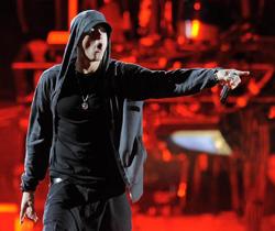 Eminem, rap anti Trump. Usa 2016, canzone choc contro Donald