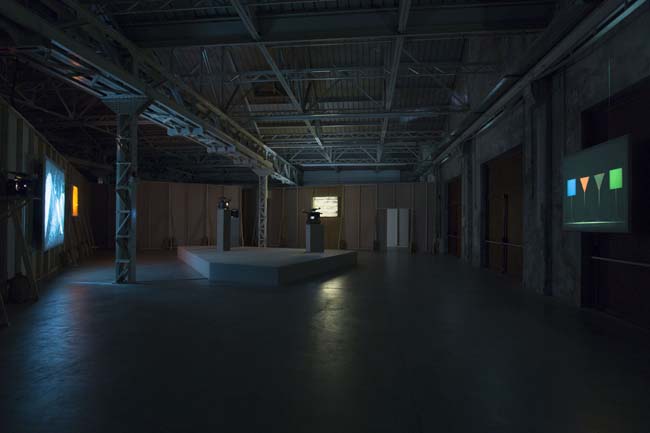 João Maria Gusmão + Pedro Paiva Papagaio Installation views Fondazione HangarBicocca, 2014 Photo by Agostino Osio Courtesy Fondazione HangarBicocca João Maria Gusmão + Pedro Paiva Papagaio Installation views Fondazione HangarBicocca, 2014 Photo by Agostino Osio Courtesy Fondazione HangarBicocca