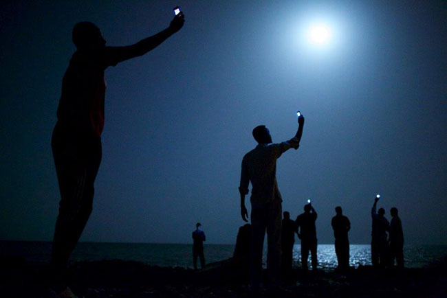 John Stanmeyer - World Press Photo of the Year 2013 John Stanmeyer - World Press Photo of the Year 2013