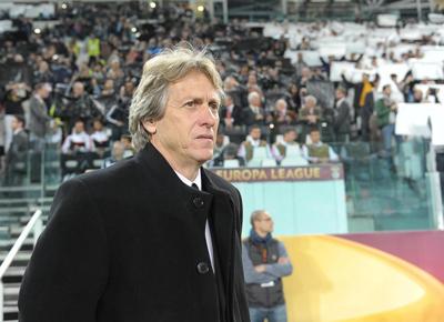 Jorge Jesus rivela: "Ho detto no al Milan". Silvio: "Balotelli? Vedremo..."