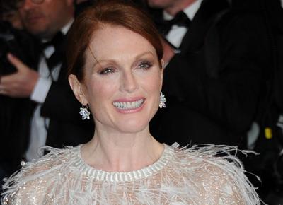 Julianne Moore ape