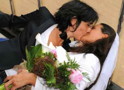 Bimba adottata da un coppia gay. Via libera del Tribunale di Roma