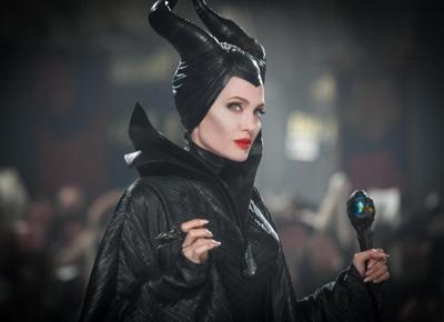 Al cinema il fascino di "Maleficent"... Foto e recensione