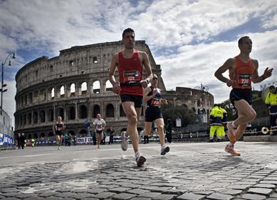 Maratona, conto alla rovescia per l'Acea Run Rome: più di 30mila partecipanti