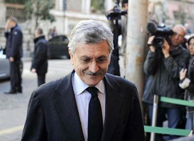 D'Alema non si candida alle Europee. Rumor: ipotesi commissario Ue