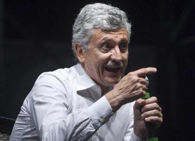 D'Alema: "Il secondo Pd è finito. Di Renzi non parlo"