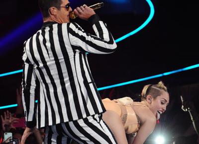 Geopolitica del twerking: Miley Cyrus paga l'annessione della Crimea
