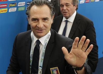 Prandelli: "Aspetterò Rossi sino all'ultimo. Berardi? Prima l'Under"