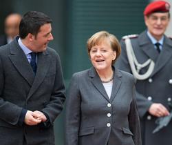 Renzi incassa il sostegno della Merkel. Juncker verso la Commissione
