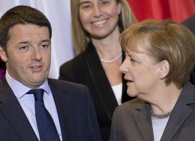 La Merkel a Renzi: "Riforme dell'Italia ambiziose, daranno risultati"