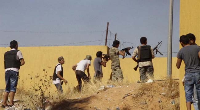 Libia: commando armato assalta la casa del vicepremier governo Serraj