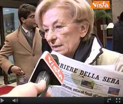 Emma Bonino "giornalaia" e la politica spettacolo. Il dibattito