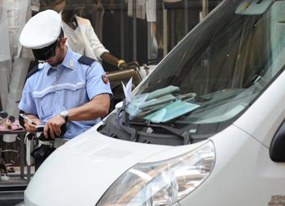 Polizia locale, l'accusa di Fi: "Oltre 100mila multe annullate per errori"